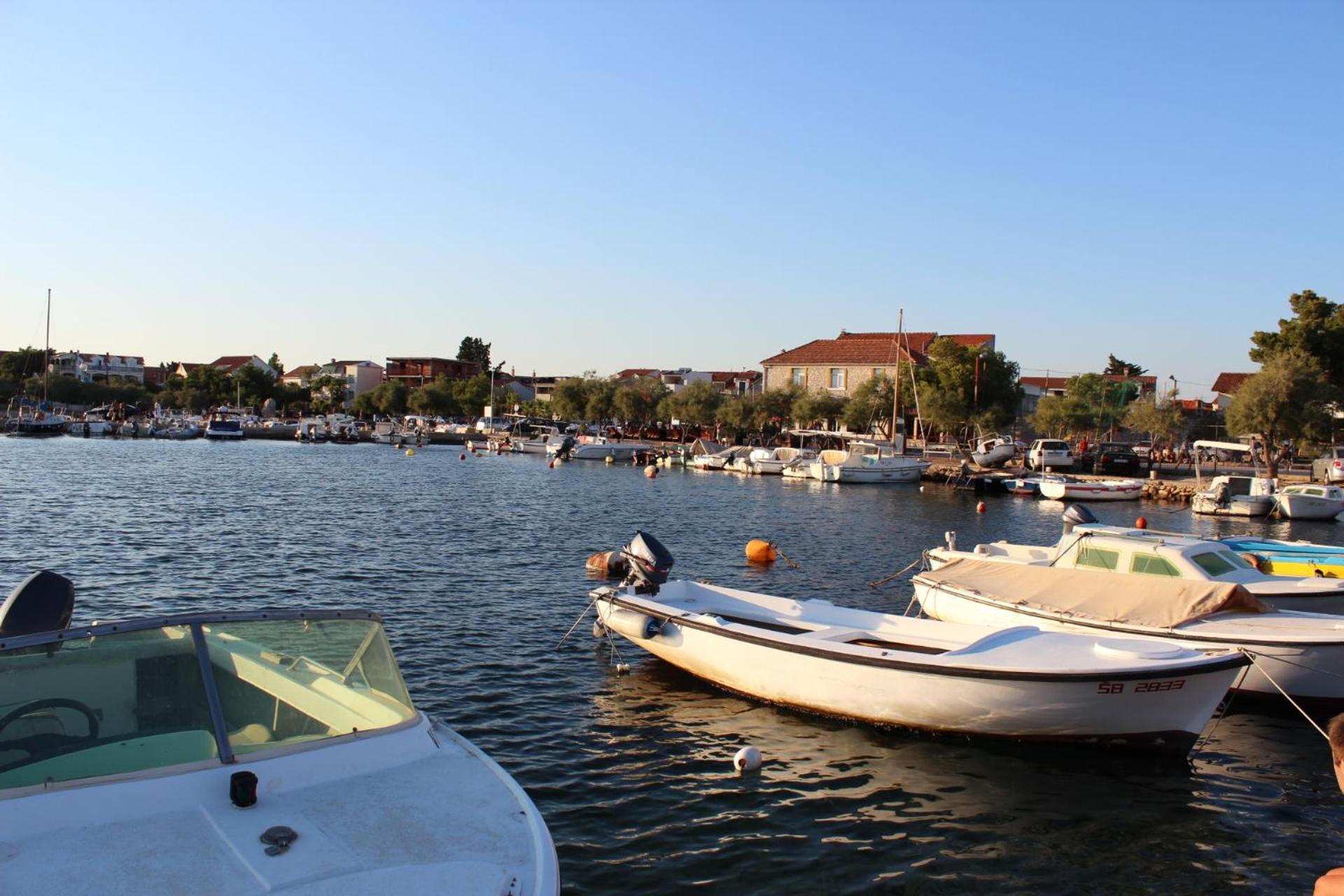 Apartments Miriam Srima Vodice Esterno foto