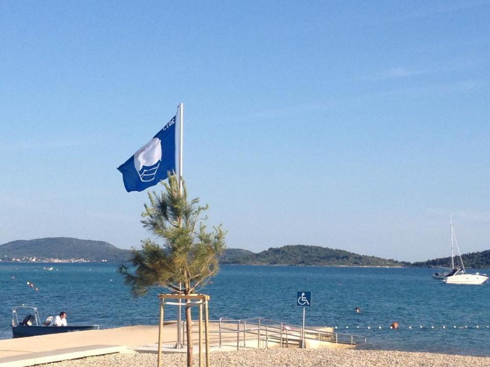 Apartments Miriam Srima Vodice Esterno foto